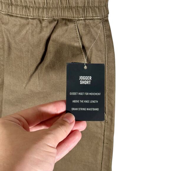 Hot Topic NWT Men's Large HT Denim Brown Jogger Shorts Drawstring Raw Hem - Picture 8 of 12